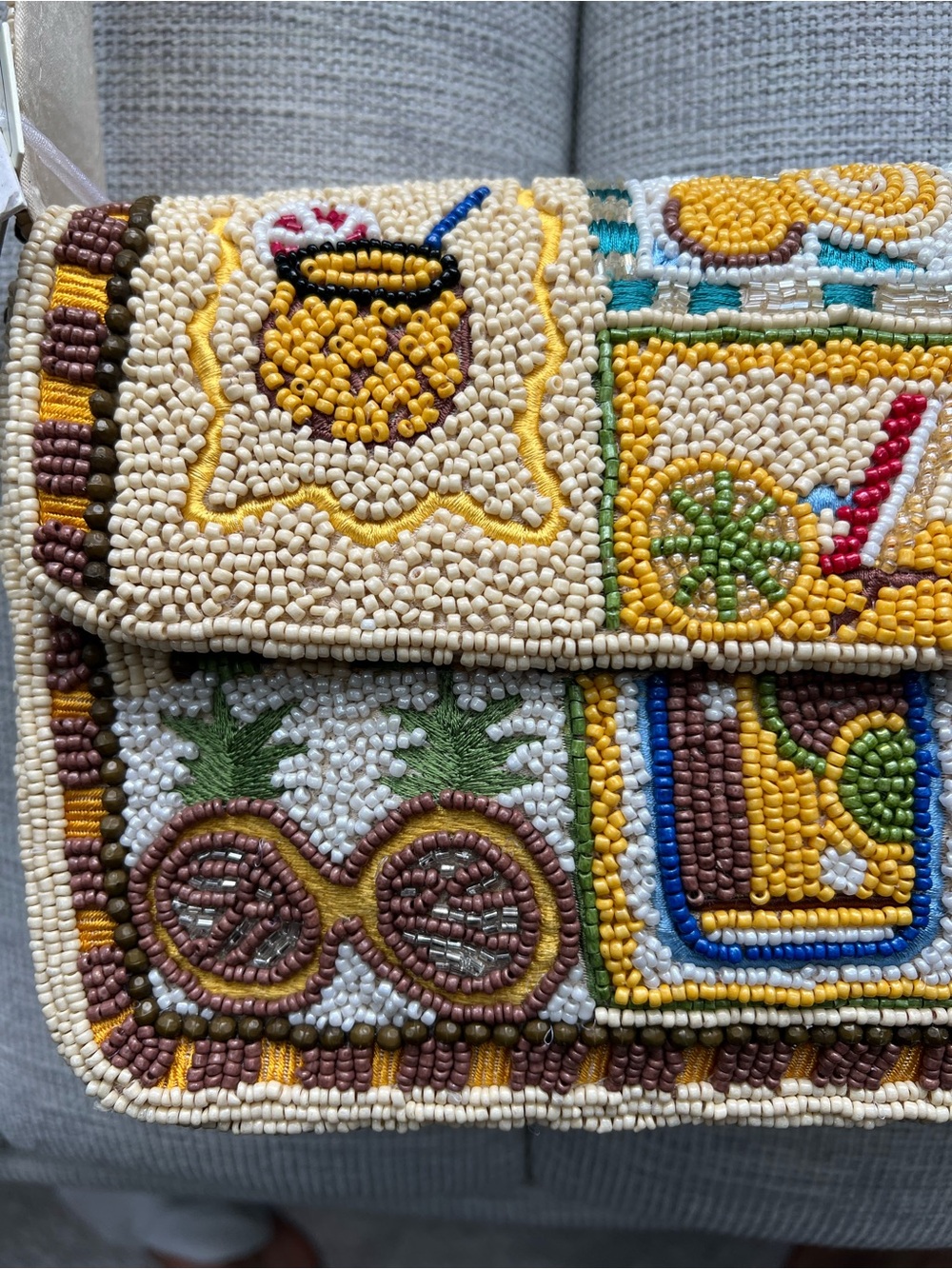 NWT Tropical Pineapple Drink Beaded Bag Handmade in India - Picture 2 of 9